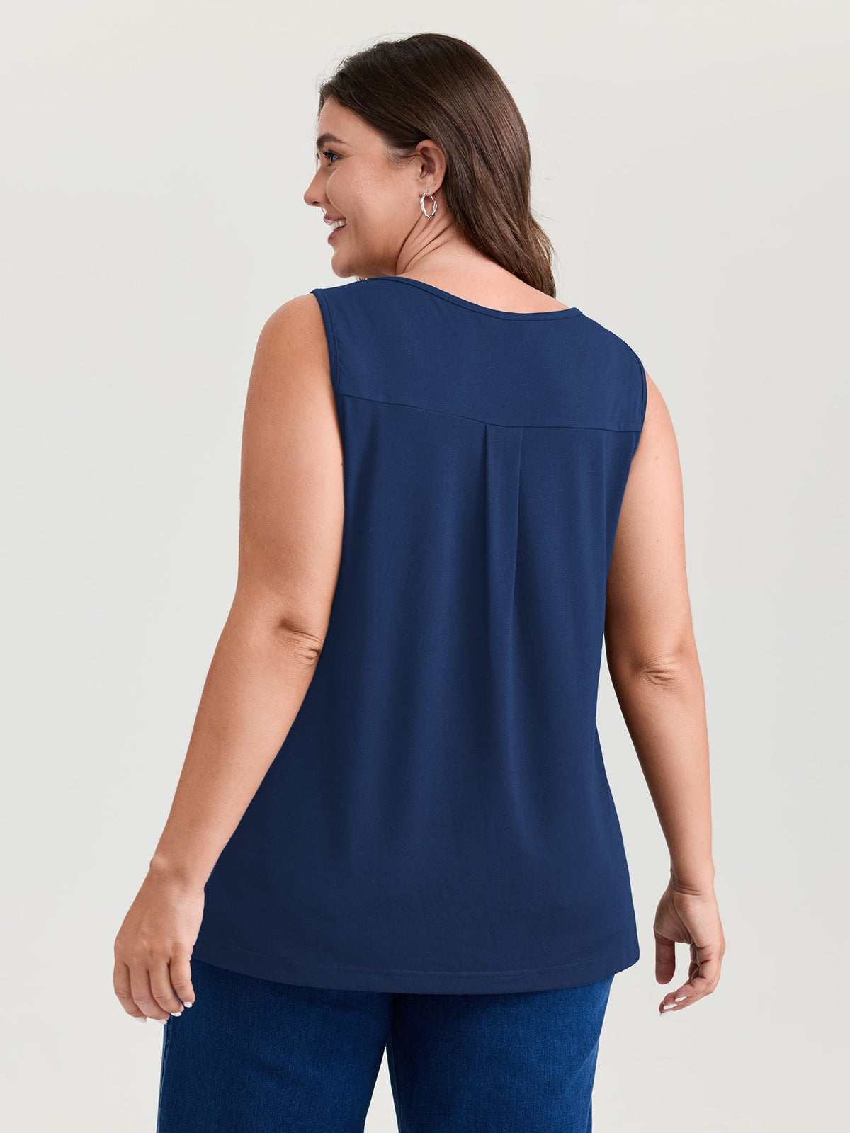 Stretchy V-Neck Pleated Tank Top