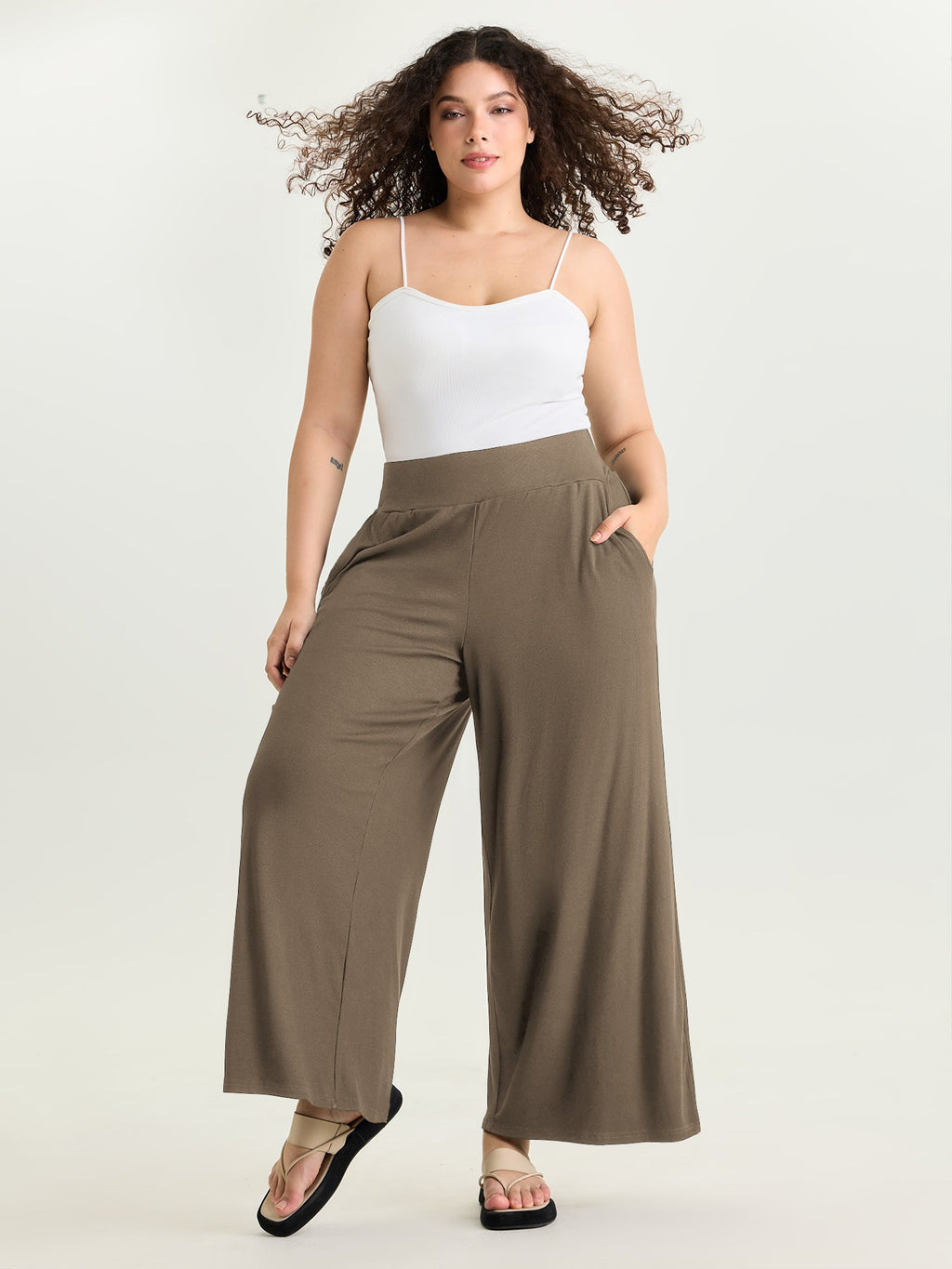 Stretchy Waist Straight-Leg Pants
