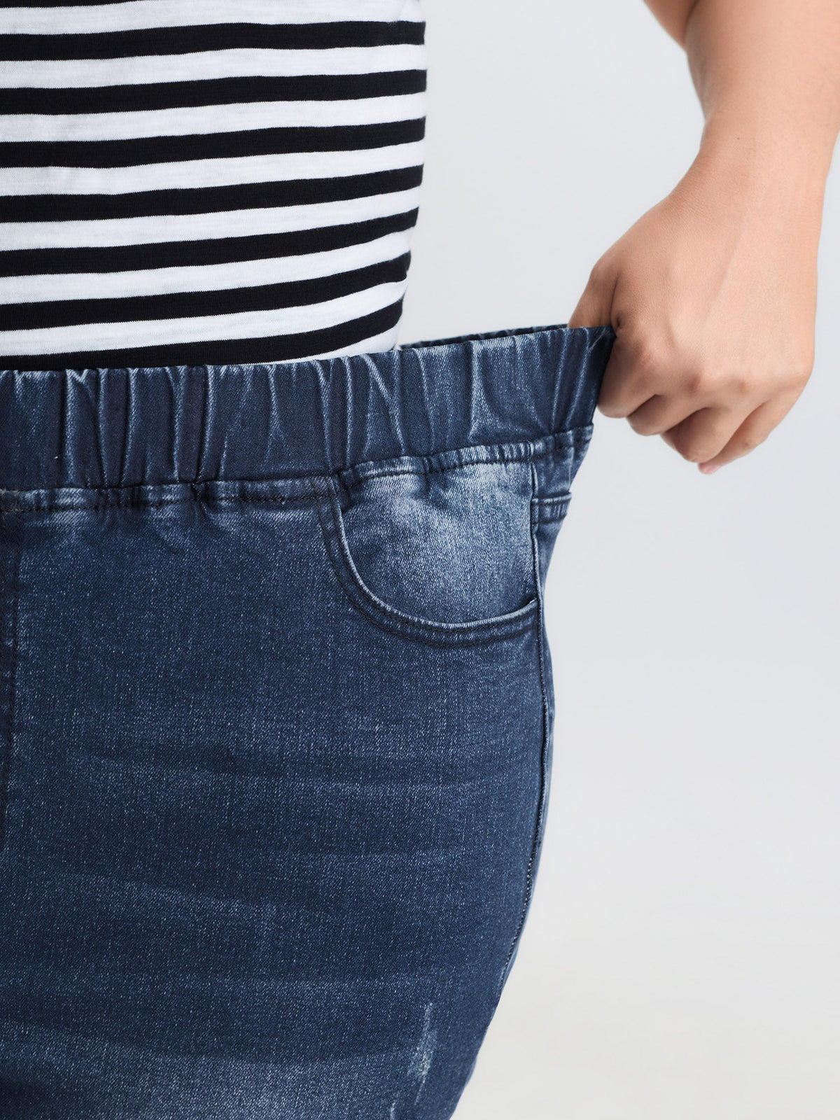 Pull-On Stretchy Waist Ripped Detail Jeans