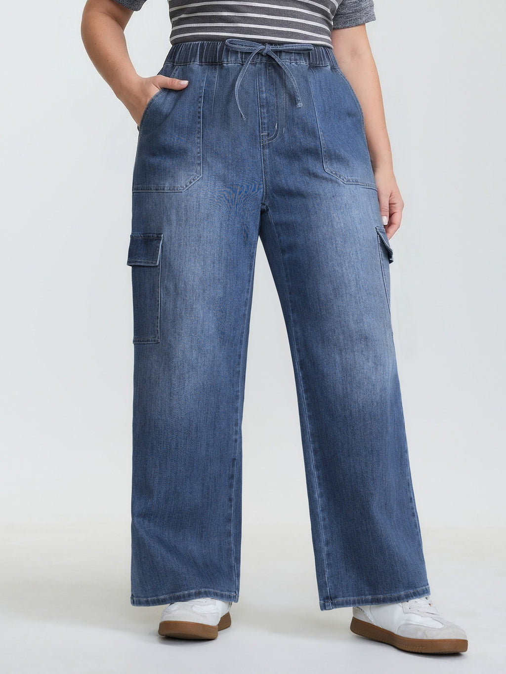 Supersoft Drawstring Wide-Leg Cargo Jeans