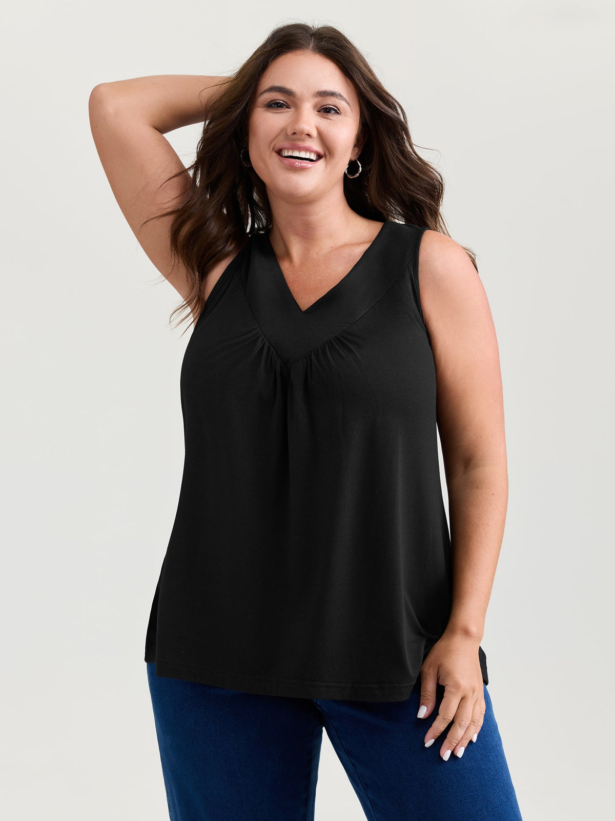 Stretchy V-Neck Pleated Tank Top