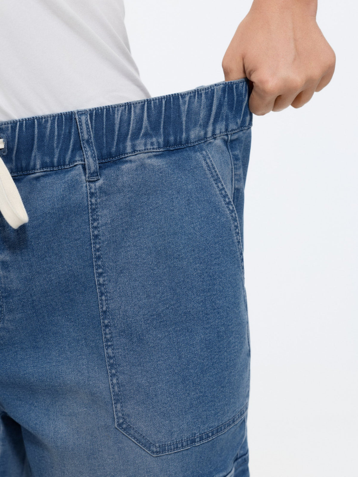 Stretchy Elastic Back Waist Jeans
