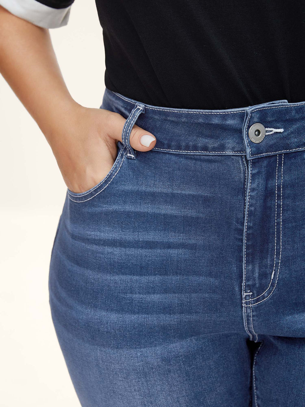 Folded Hem High-Rise Skinny-Fit Capri Jeans
