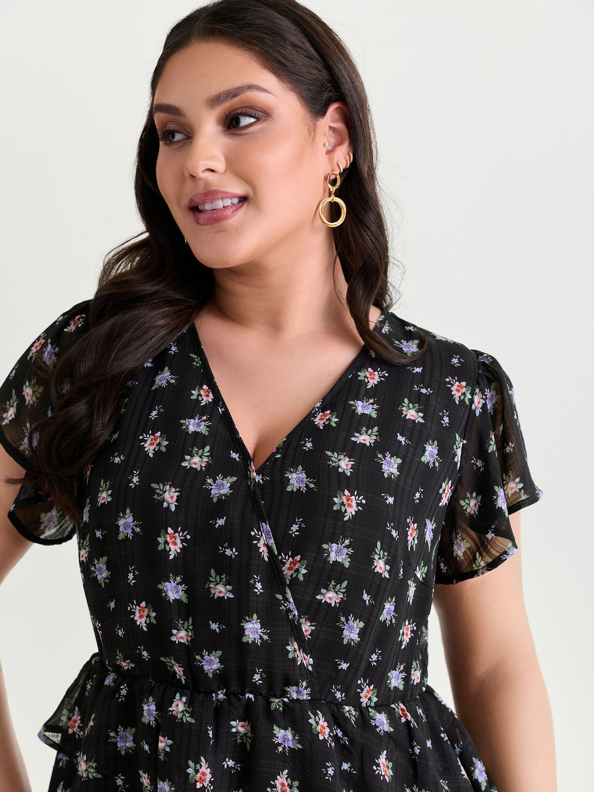 Floral Textured Ruffled Sleeve Blouse