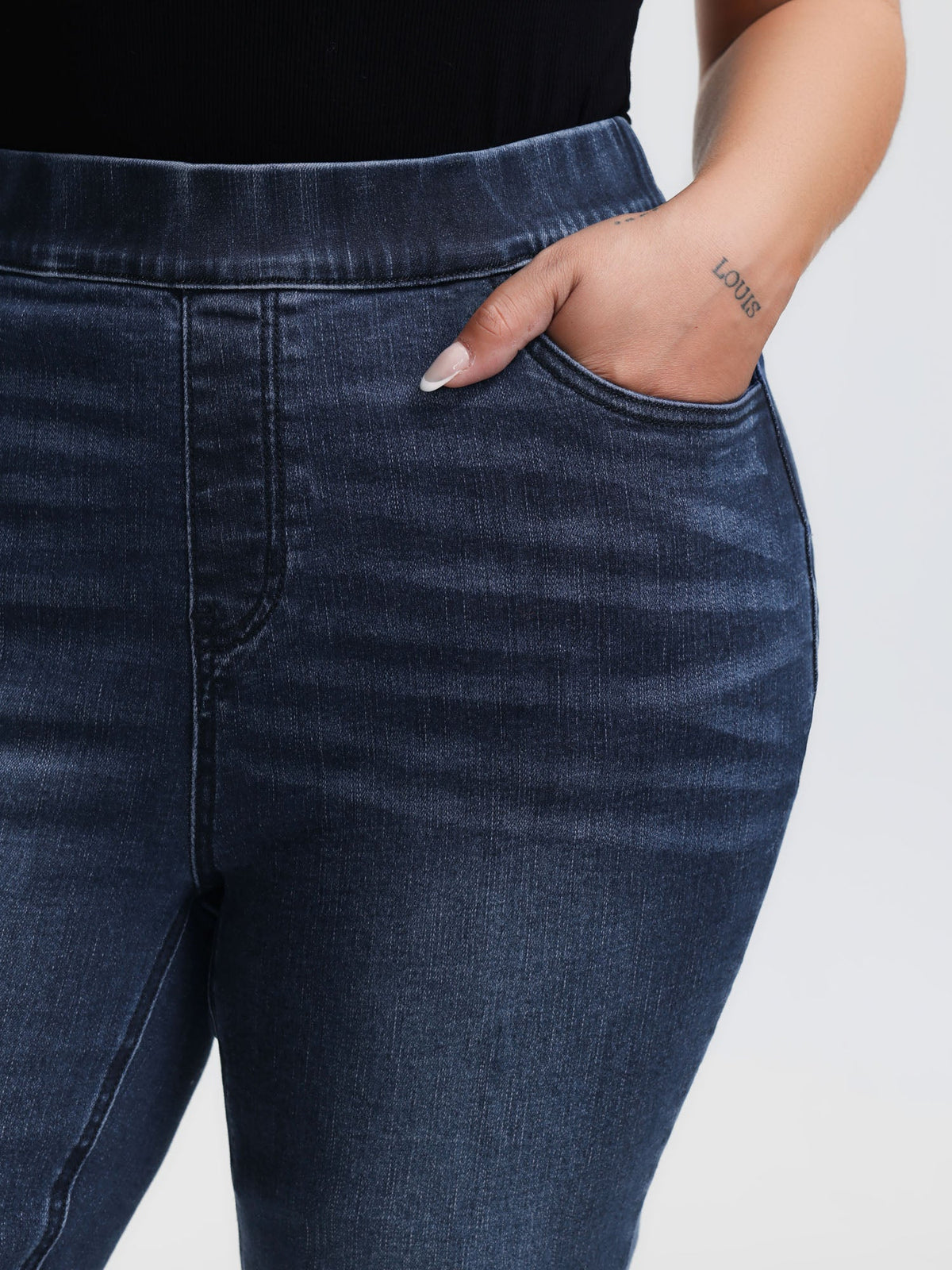 Super Stretchy Pull-On Cropped Skinny-Fit Jeans