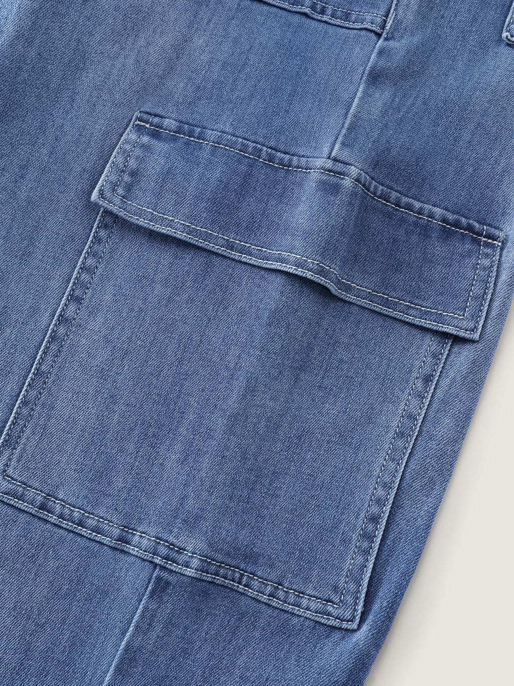 Supersoft Drawstring Wide-Leg Cargo Jeans