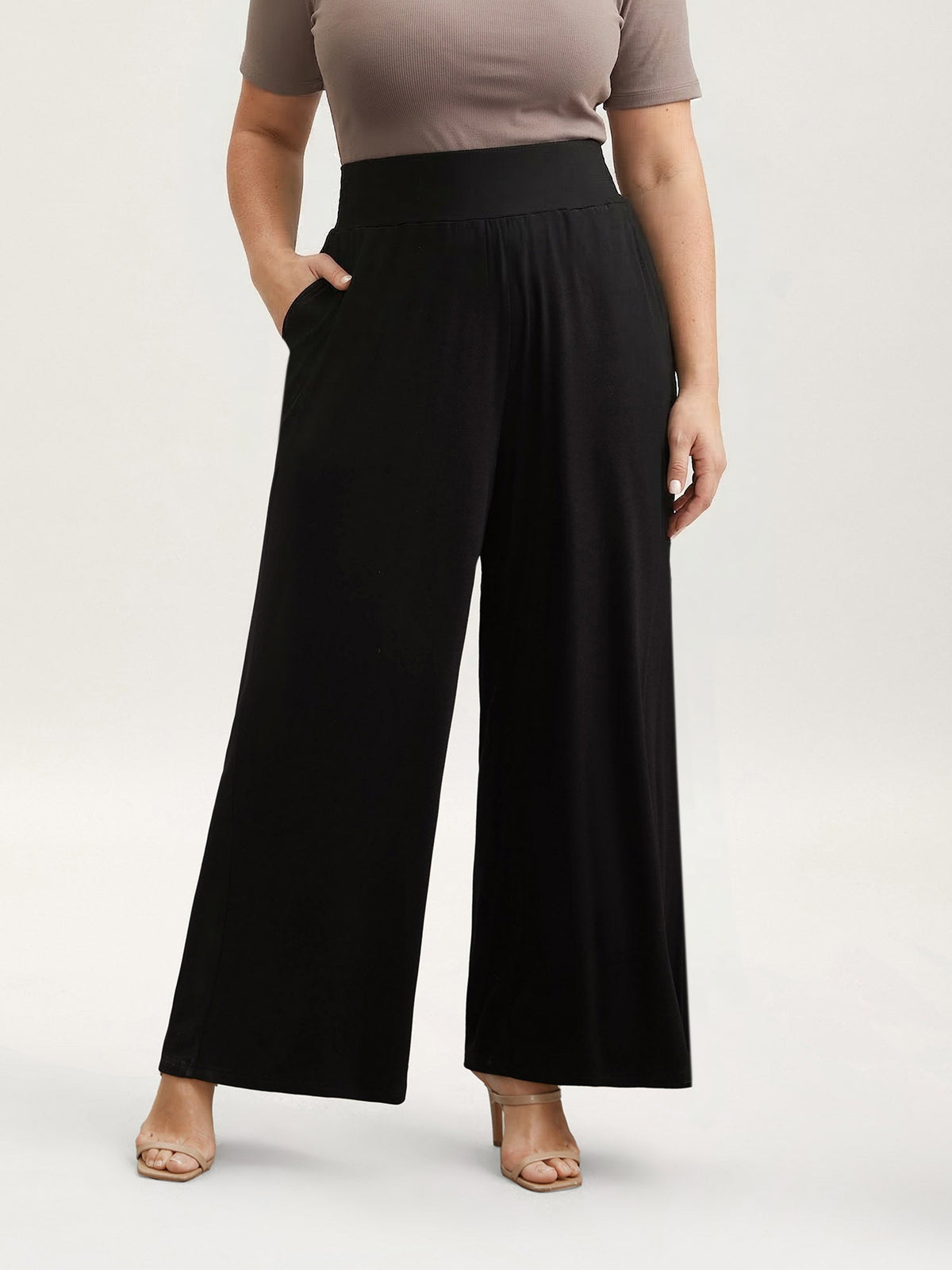 Stretchy Waist Straight-Leg Pants
