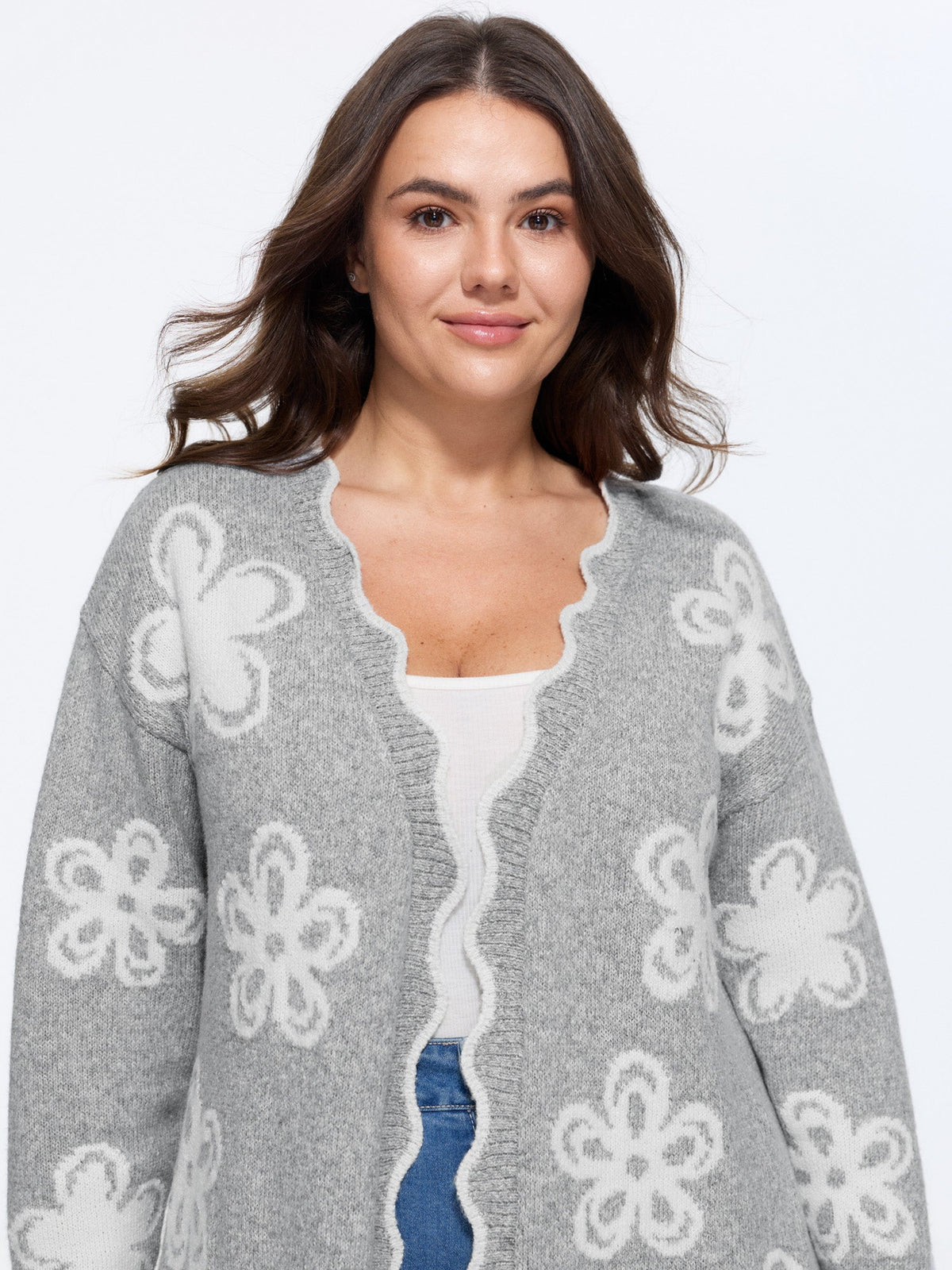 Floral Pattern Scalloped Hem Knit Cardian