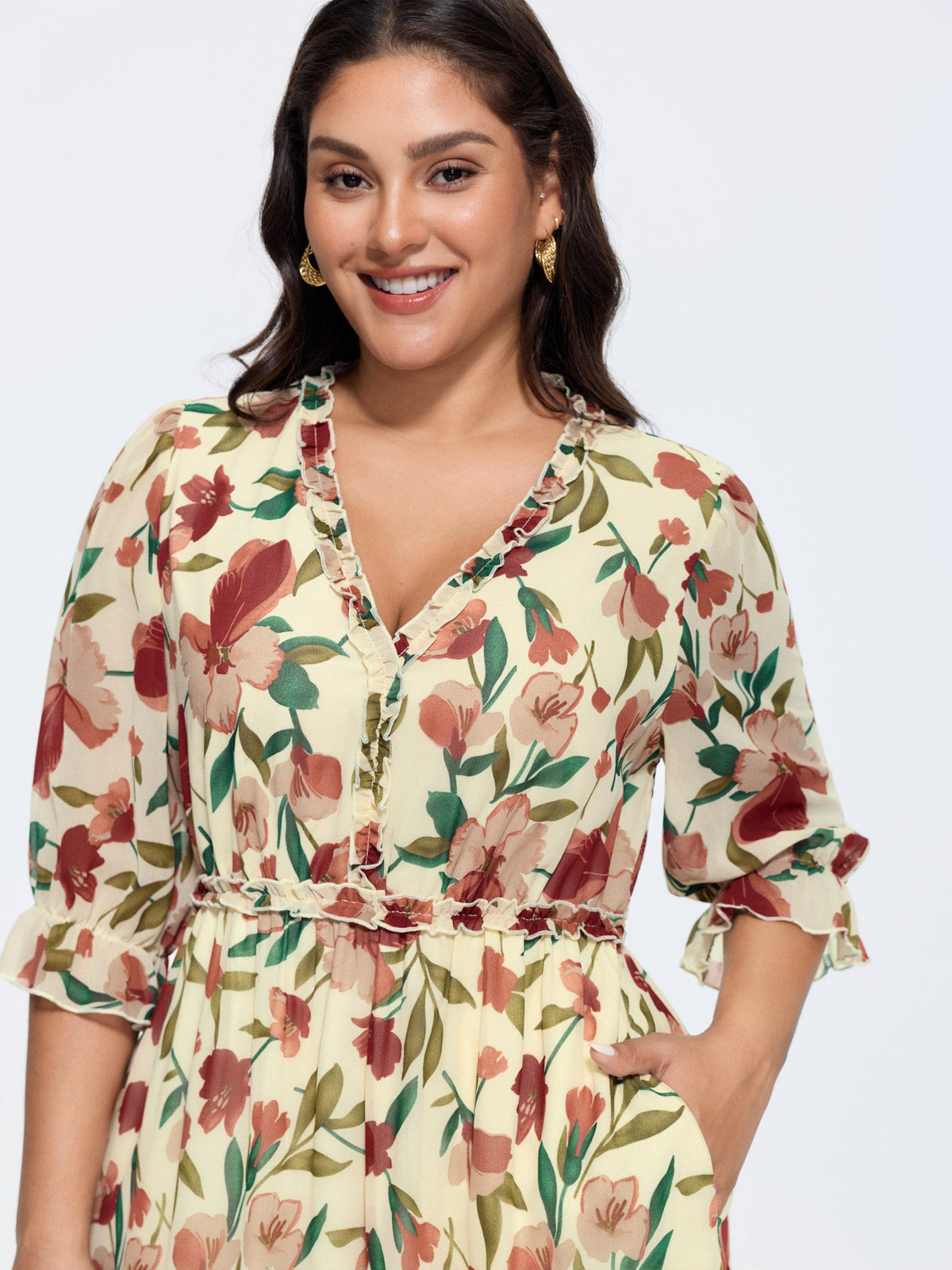 Romantic Floral Print Ruffled Edge Maxi Dress