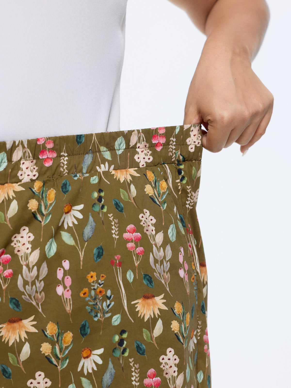 Floral Print Wide Waistband Shorts