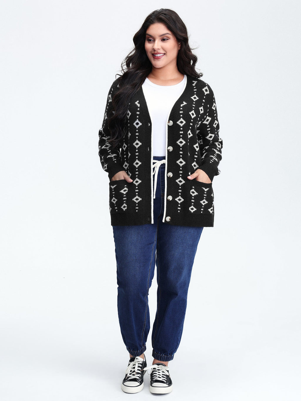 Supersoft Geometric Pattern Pockets Button Knit Cardigan