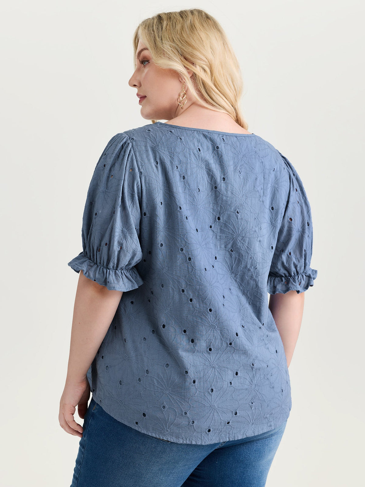Floral Eyelet Trim Stretchy Cuff Sleeve Blouse