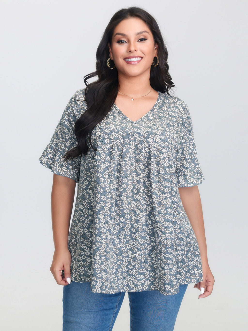 Ditsy Floral Pleated Flared Sleeve Blouse