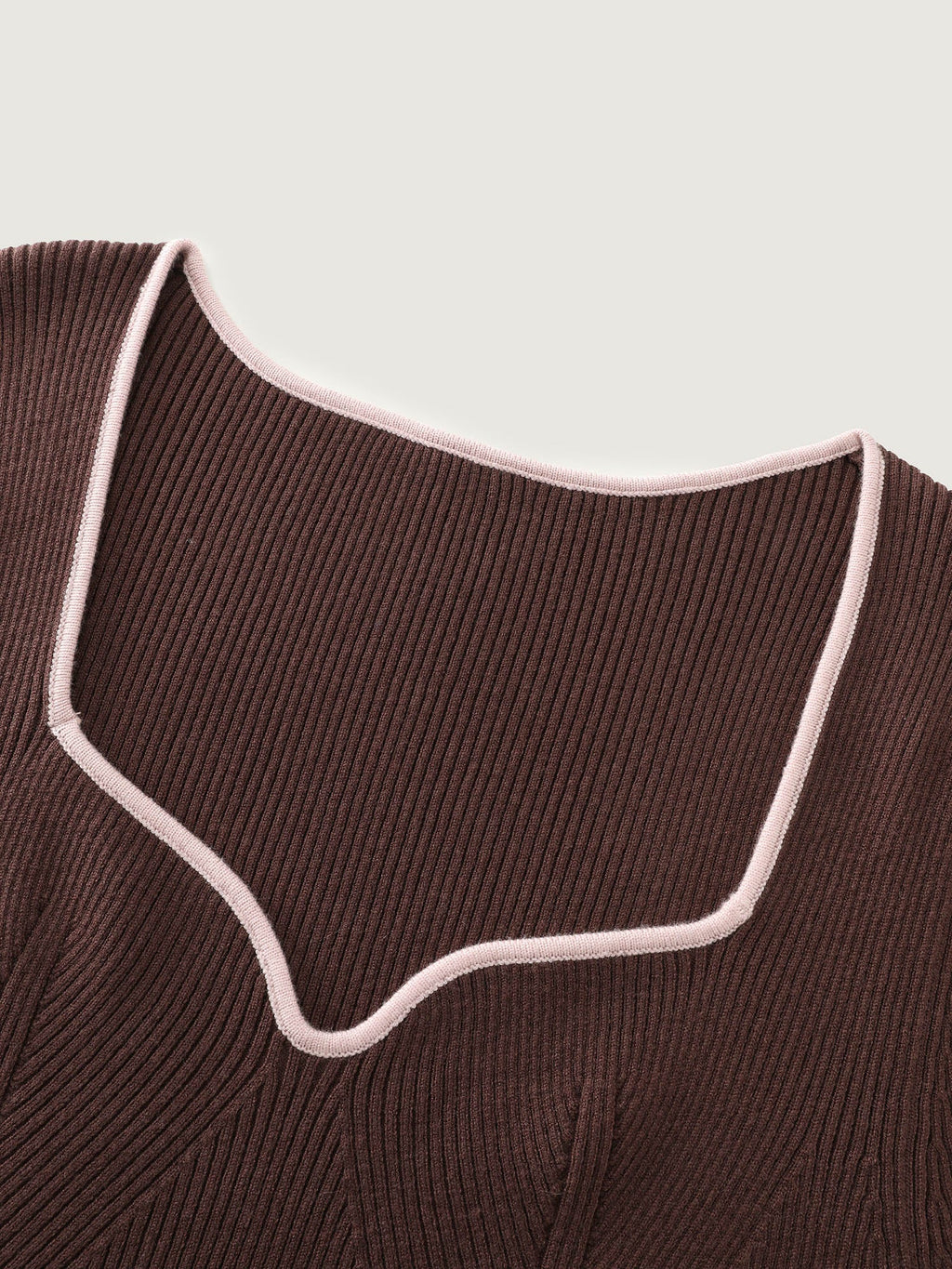 Sweetheart Neckline Cinched Waist Pullover