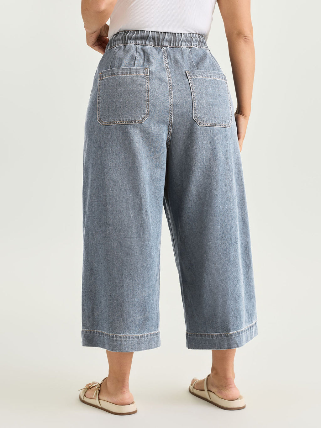 Elastic Drawstring Waistband Wide-Leg Jeans