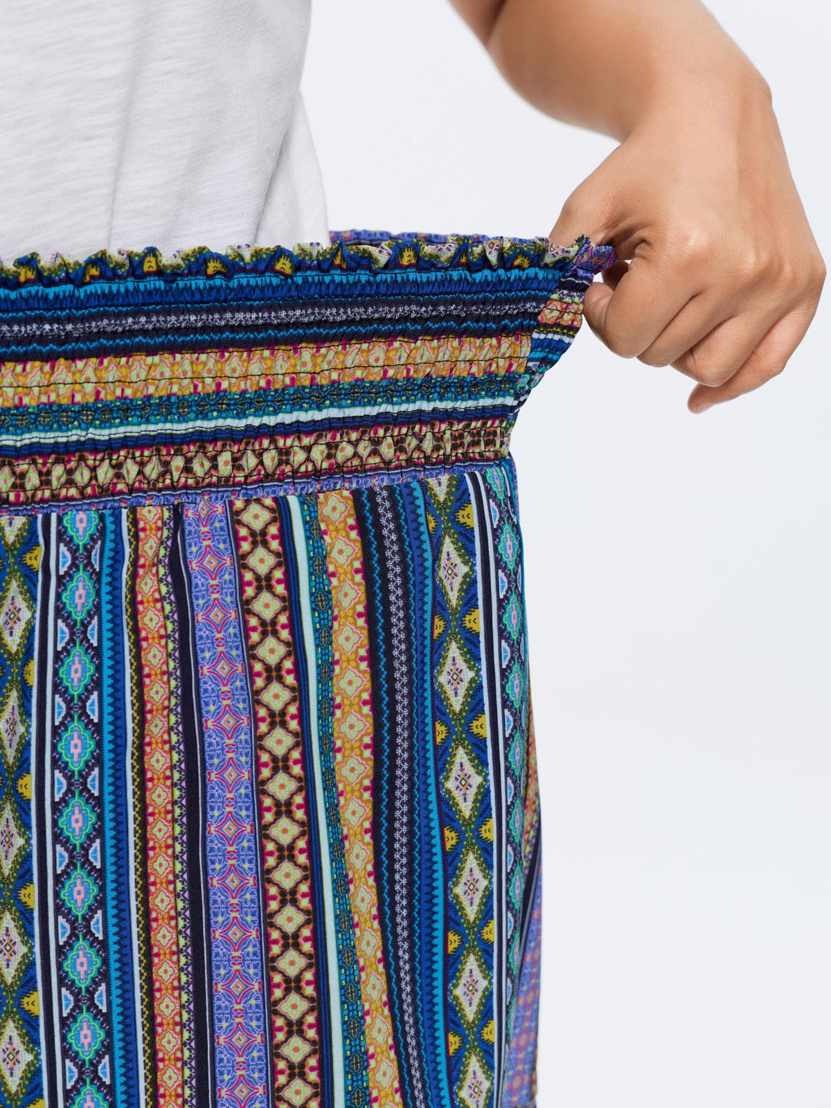 Geometric Striped Drawstring Waist Shorts