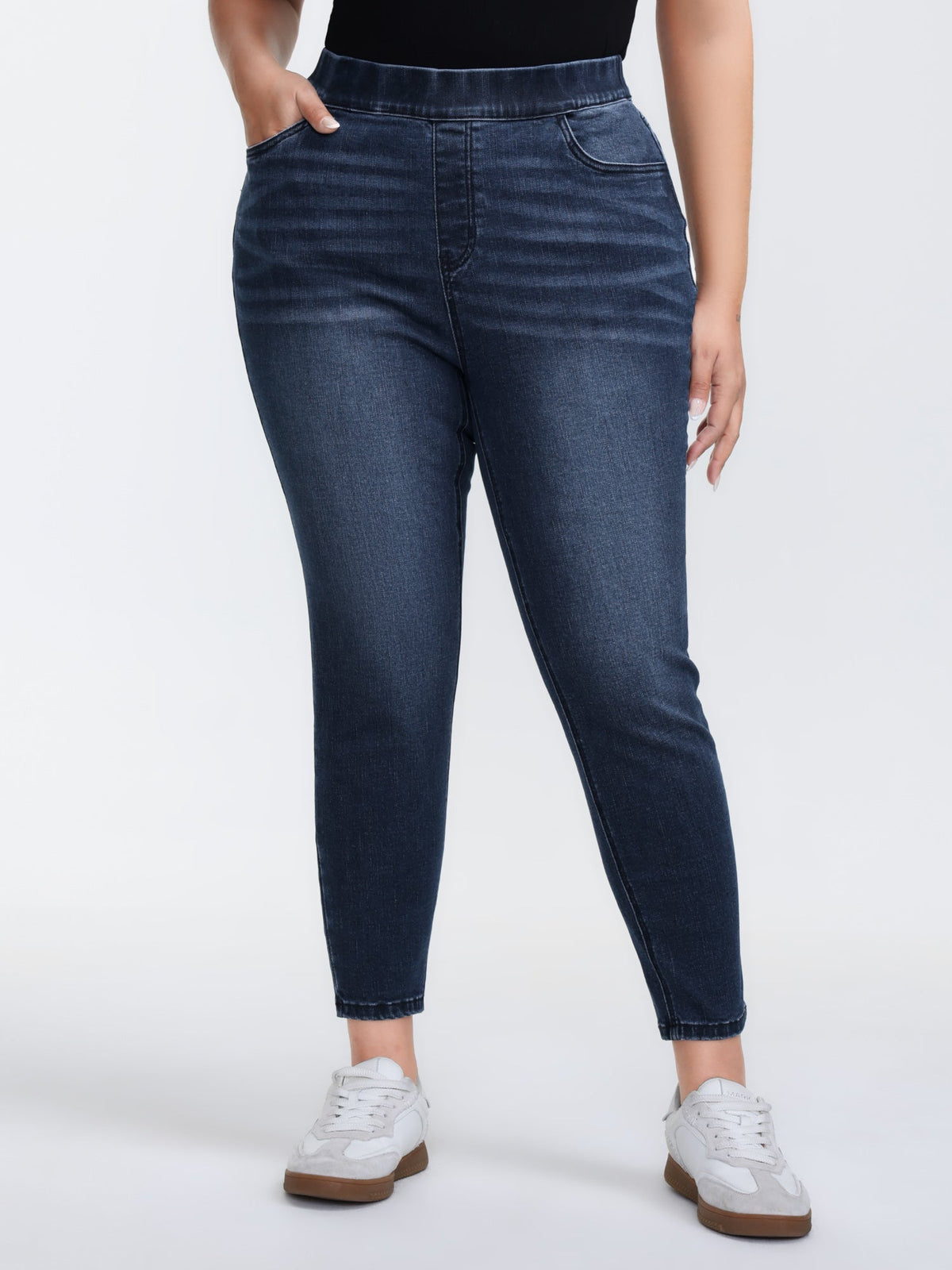 Super Stretchy Pull-On Cropped Skinny-Fit Jeans