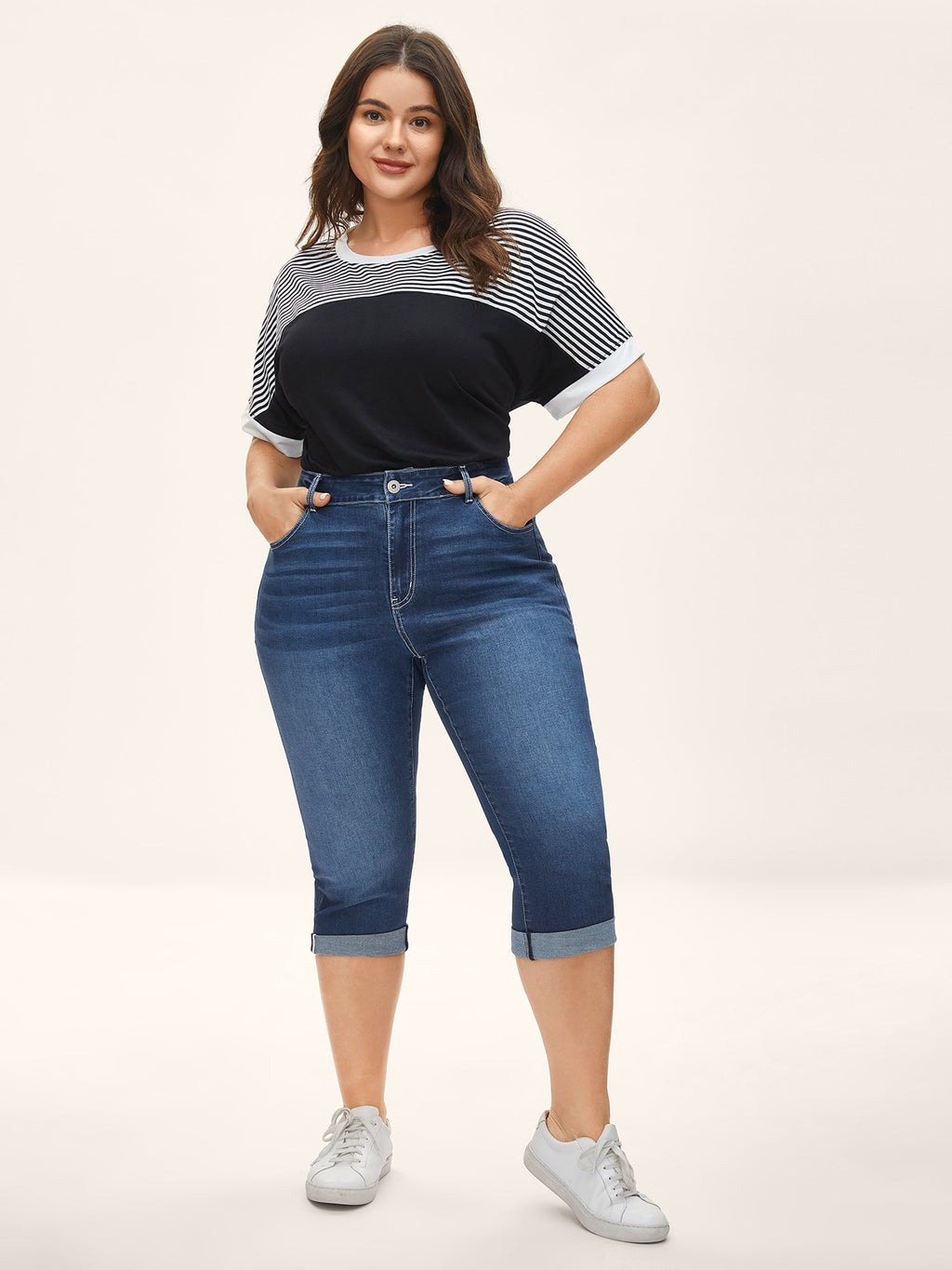 Folded Hem High-Rise Skinny-Fit Capri Jeans