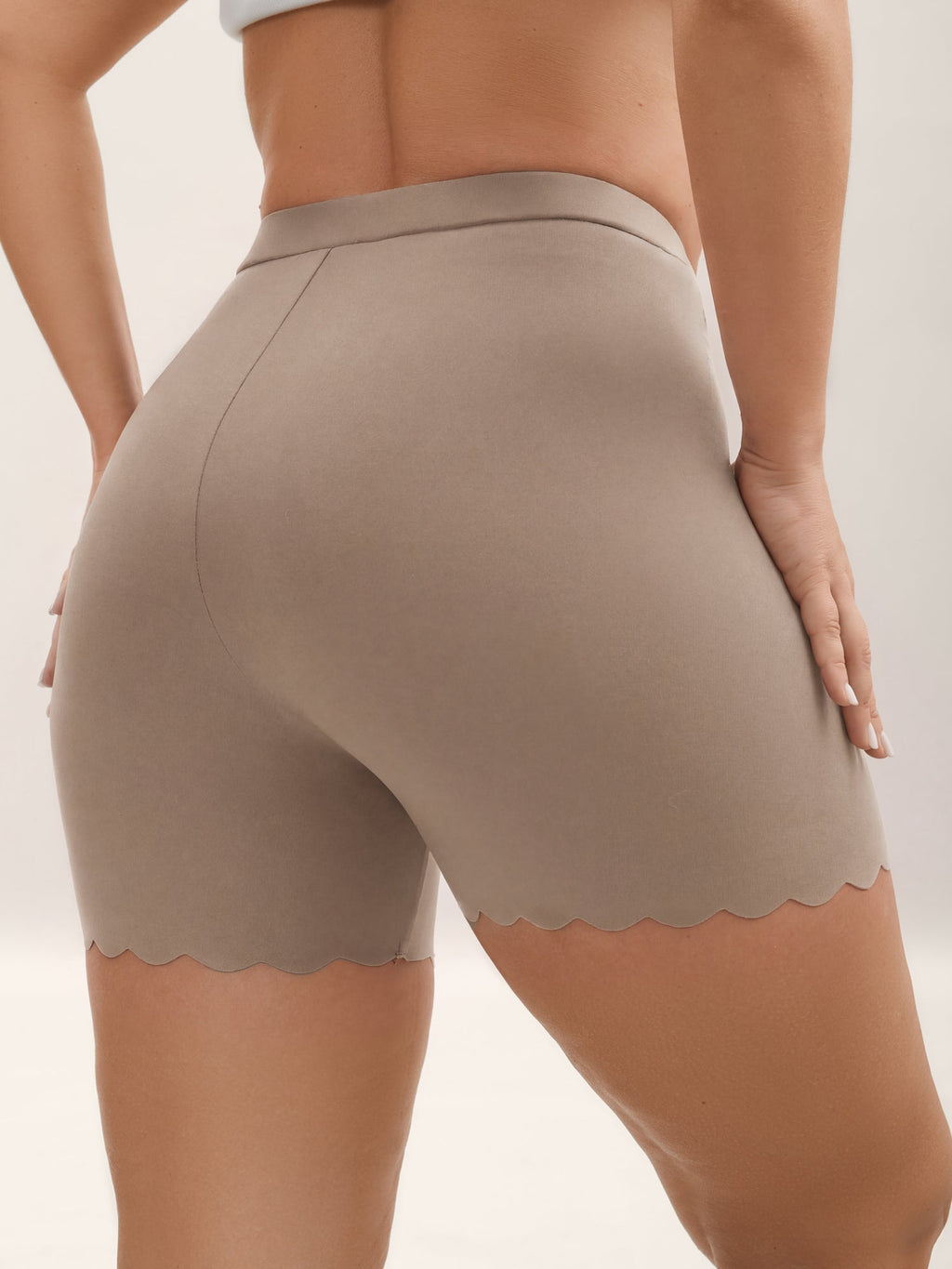 Scalloped Trim Stretchy Skinny-Fit Leggings