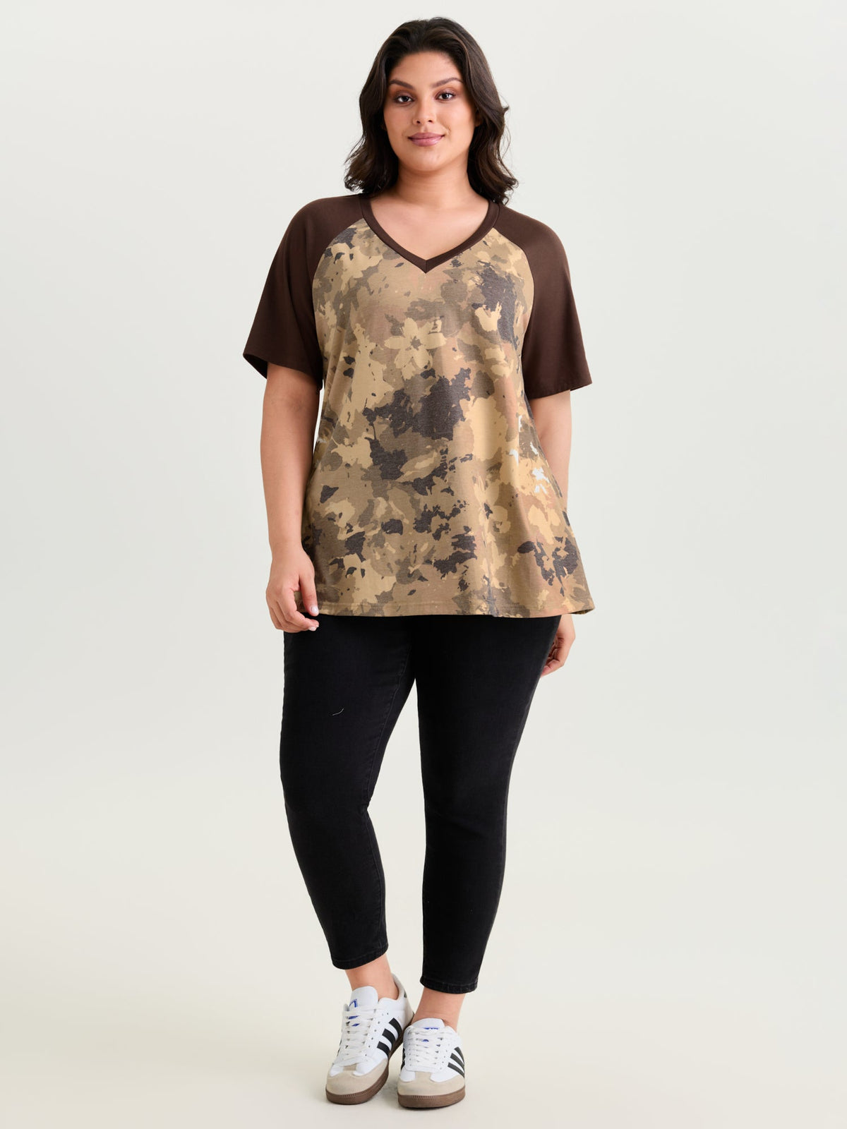 Camouflage Print Raglan Sleeve T-Shirt