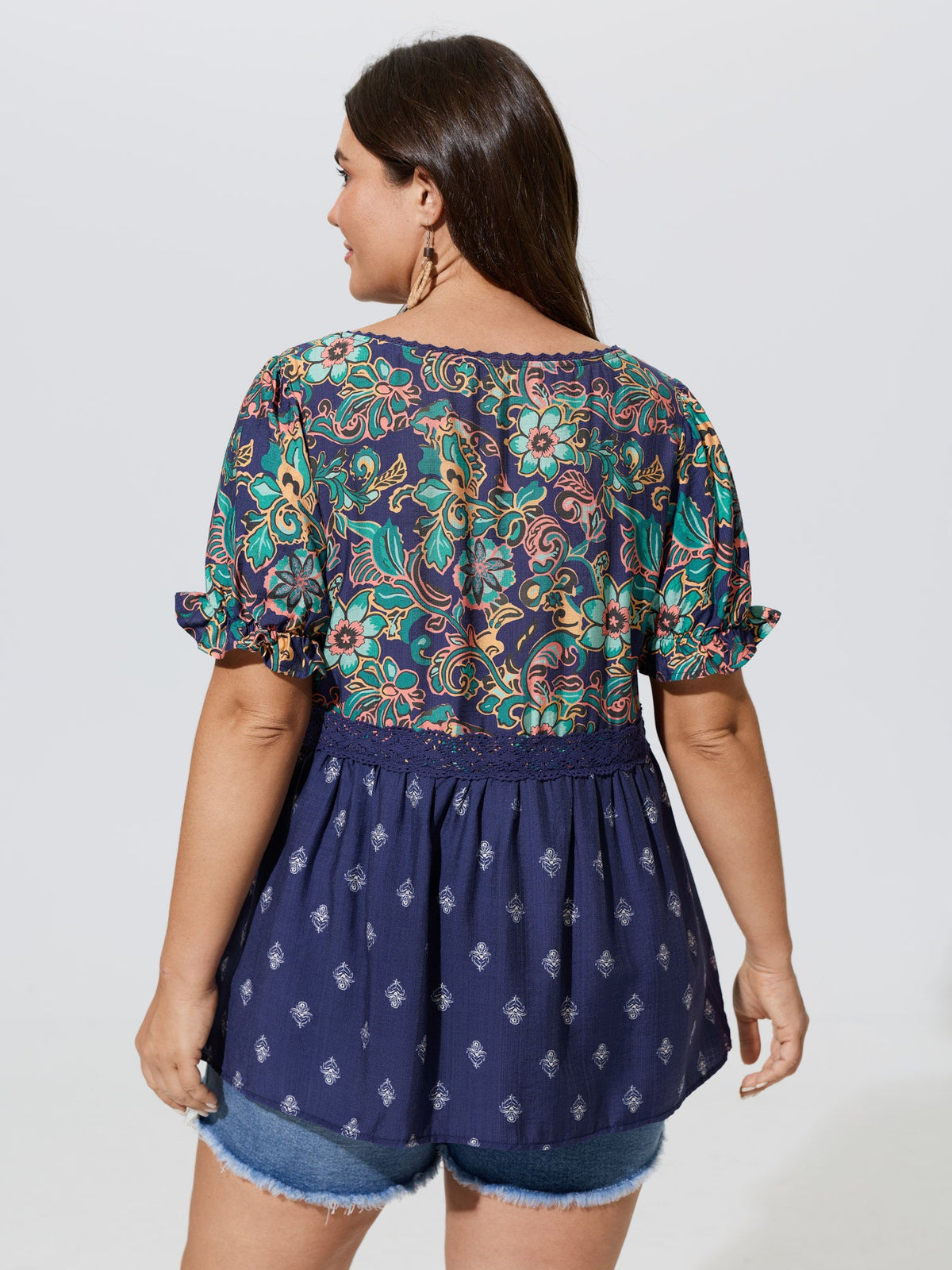 Floral Print Lace Neckline Flowy Blouse
