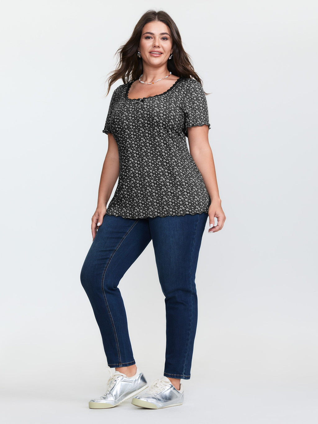 Floral Print Lace Neckline T-Shirt