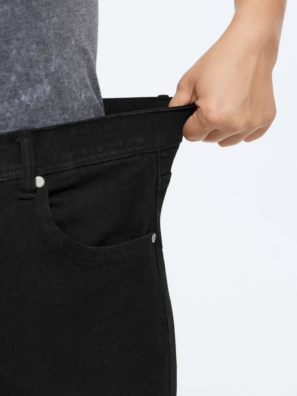 Stretchy Mid-Rise Skinny-Fit Jeans
