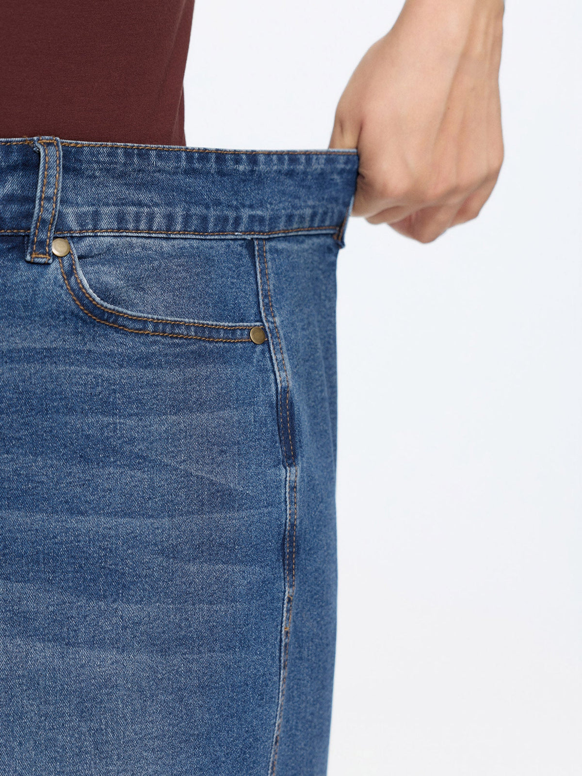 Stretchy Mid-Rise Wide-Leg Jeans