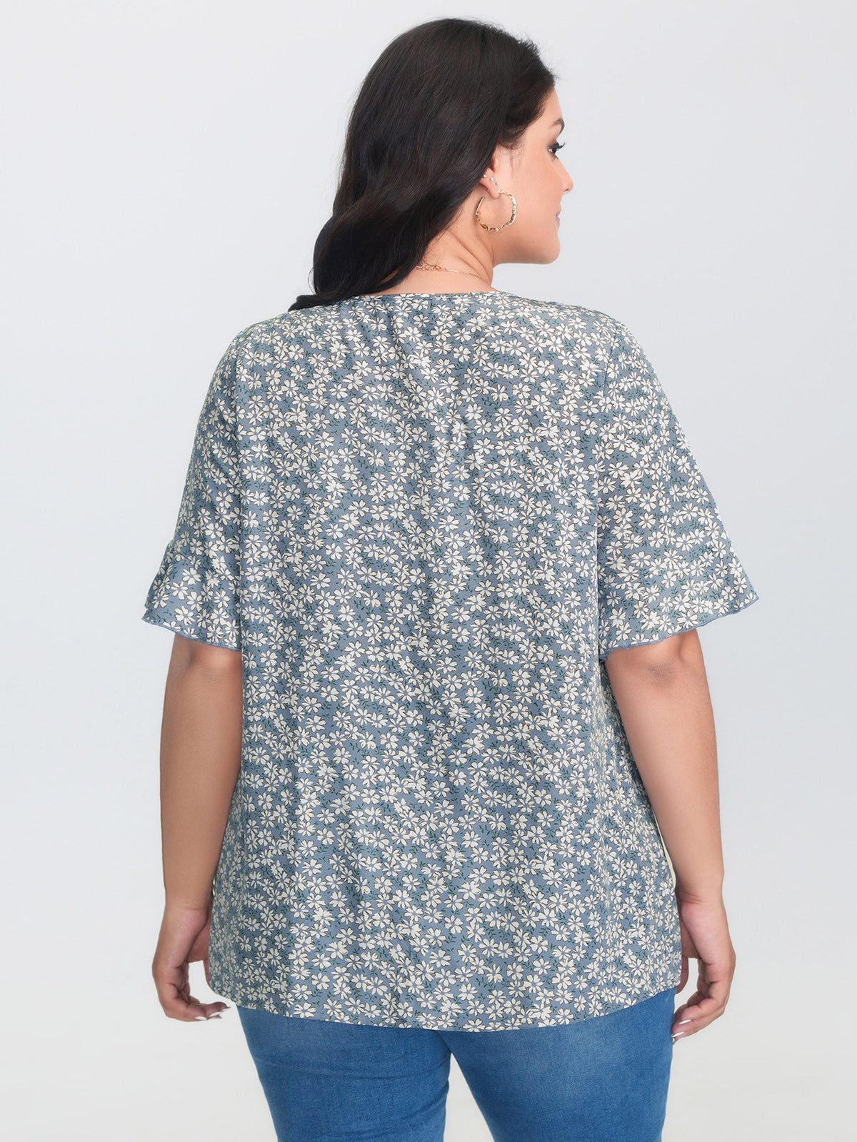 Ditsy Floral Pleated Flared Sleeve Blouse