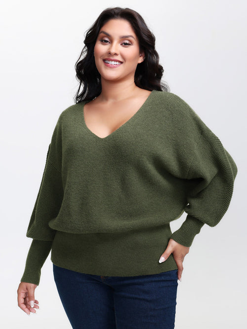 Backless Cut-Out Cropped Pullover