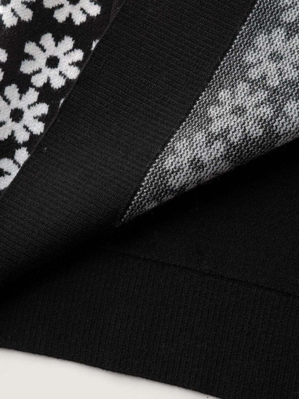 Scattered Floral Pattern Open-Front Cardigan