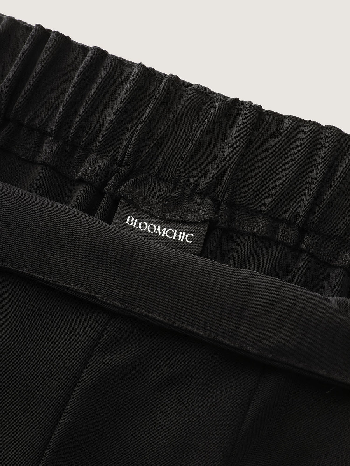 Classic Pleated Wide-Leg Pants