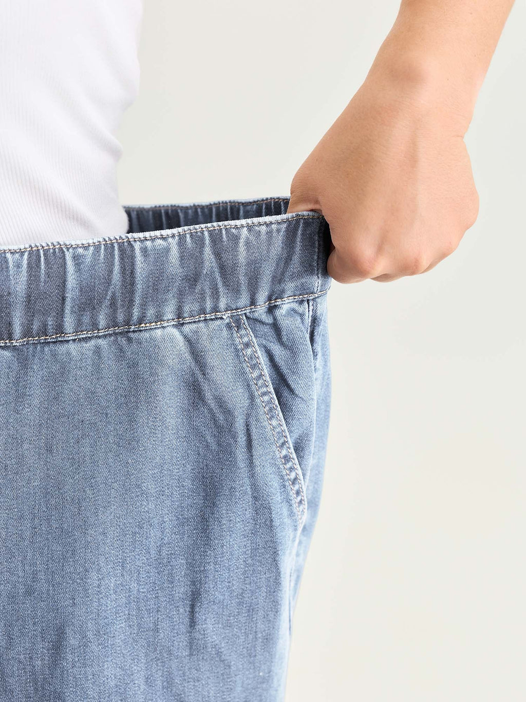 Elastic Drawstring Waistband Wide-Leg Jeans