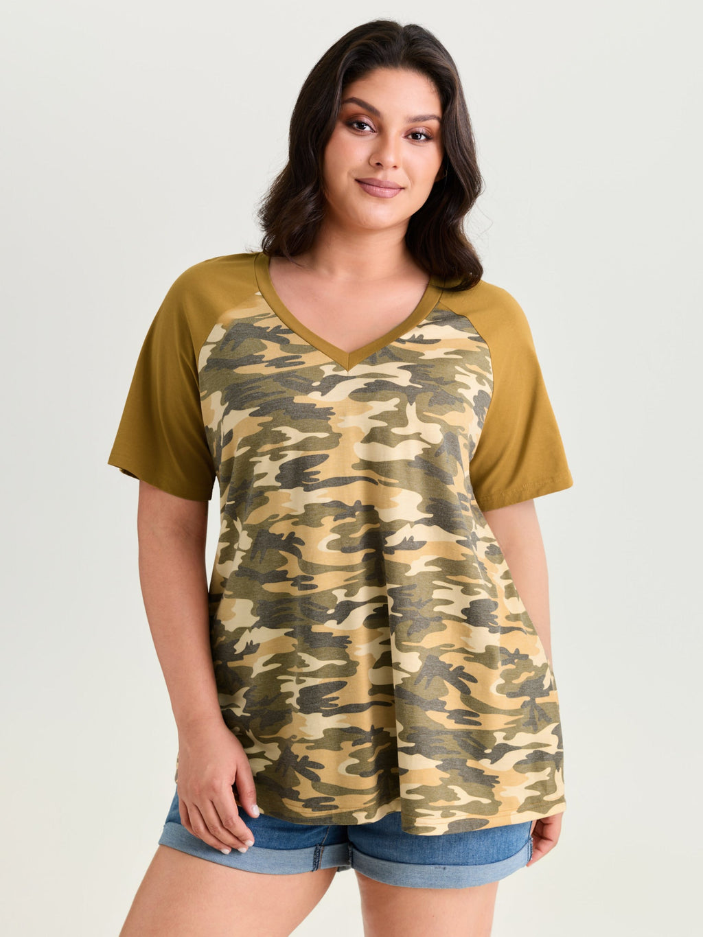 Camouflage Print Raglan Sleeve T-Shirt