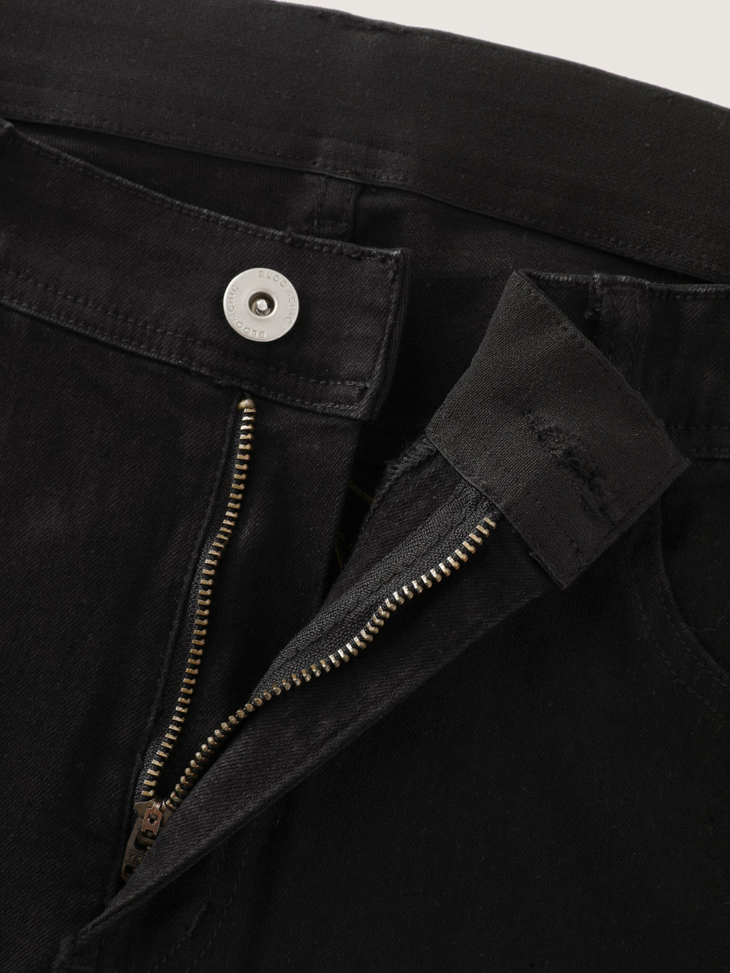 Stretchy Mid-Rise Skinny-Fit Jeans
