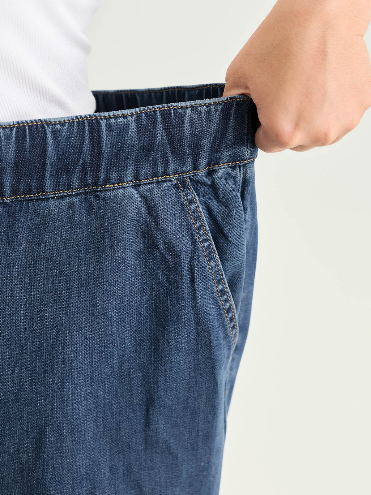 Elastic Drawstring Waistband Wide-Leg Jeans