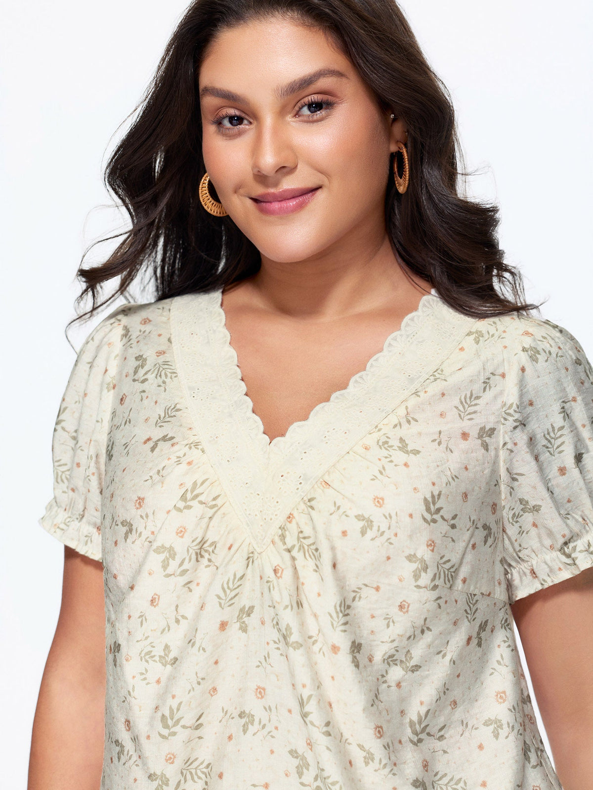 Floral Print Lace Neckline Blouse