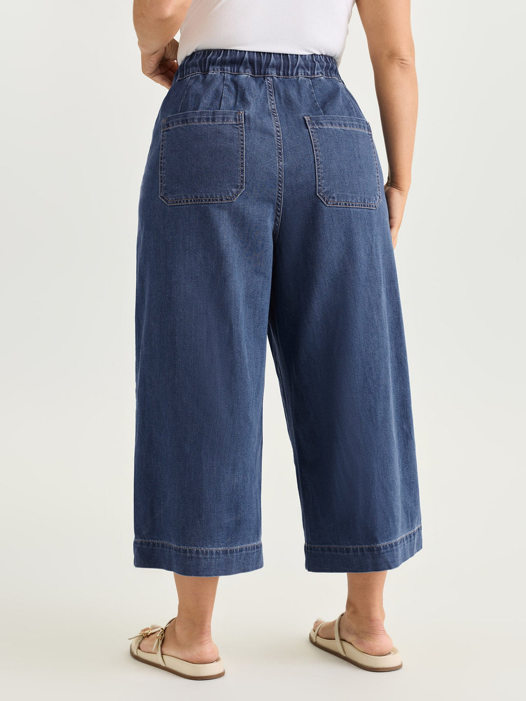 Elastic Drawstring Waistband Wide-Leg Jeans