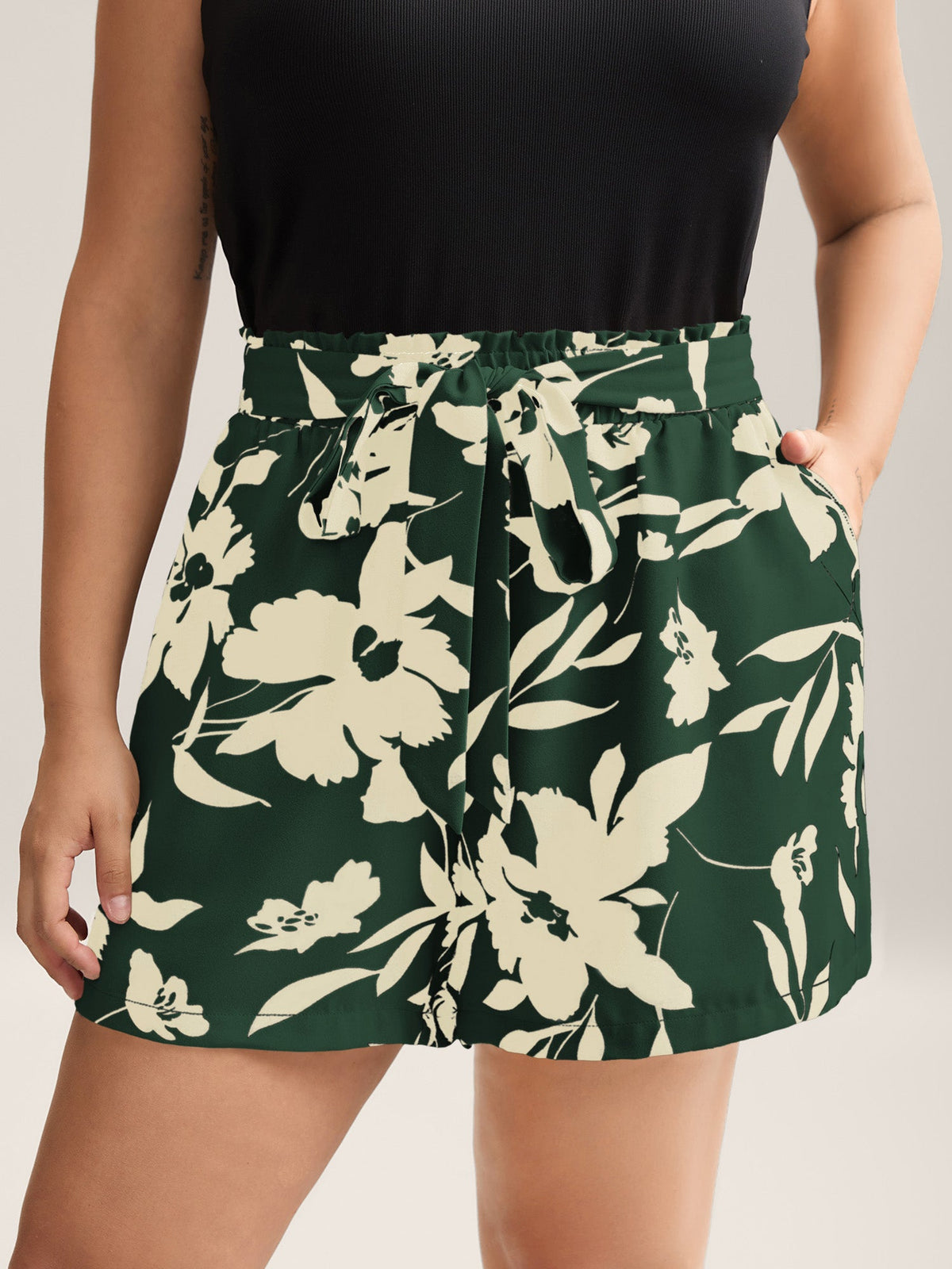 Large Flower Print Belted Straight-Leg Shorts