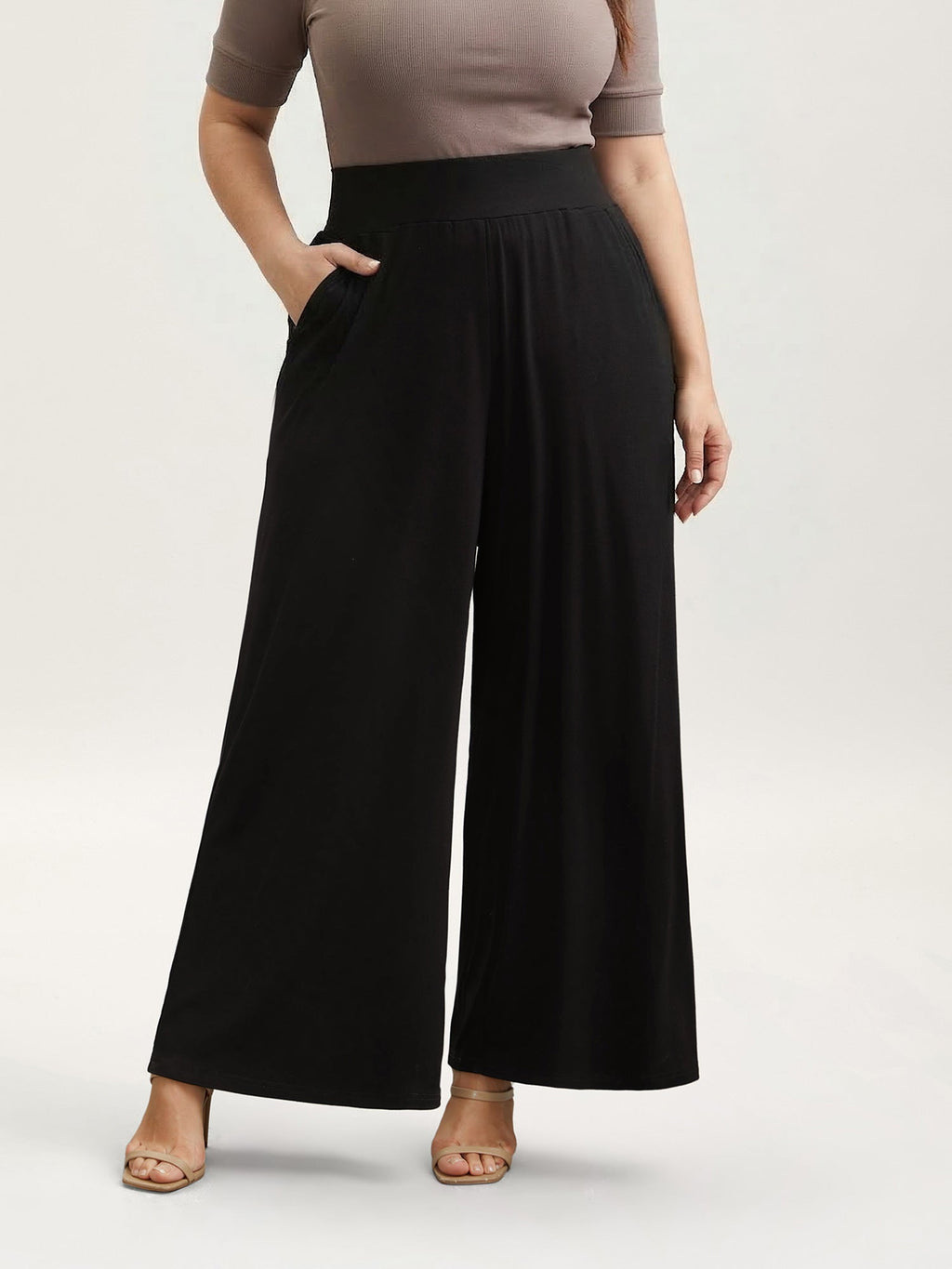 Stretchy Waist Straight-Leg Pants