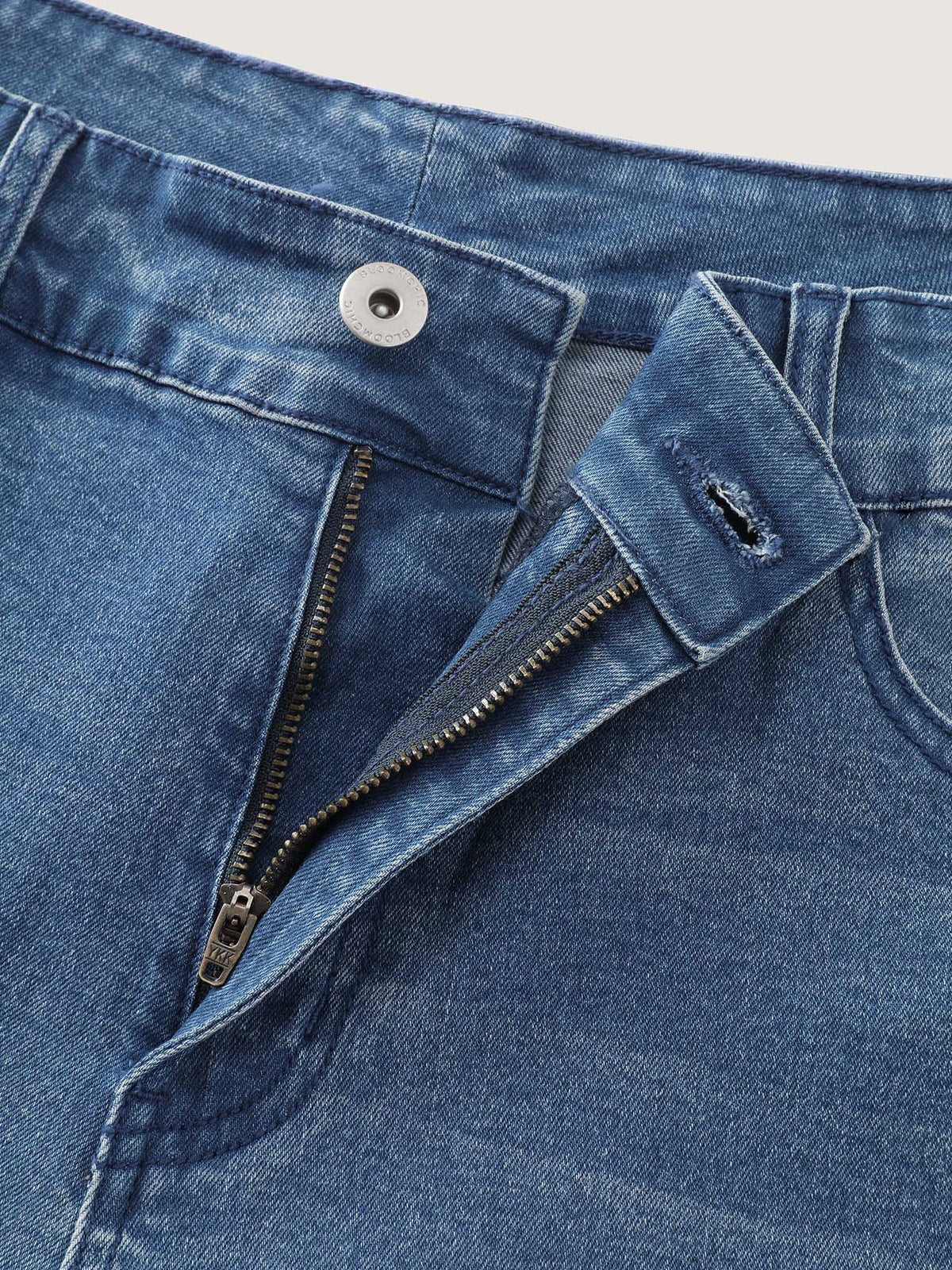 Stretchy Embroidered Hem Wide-Leg Jeans