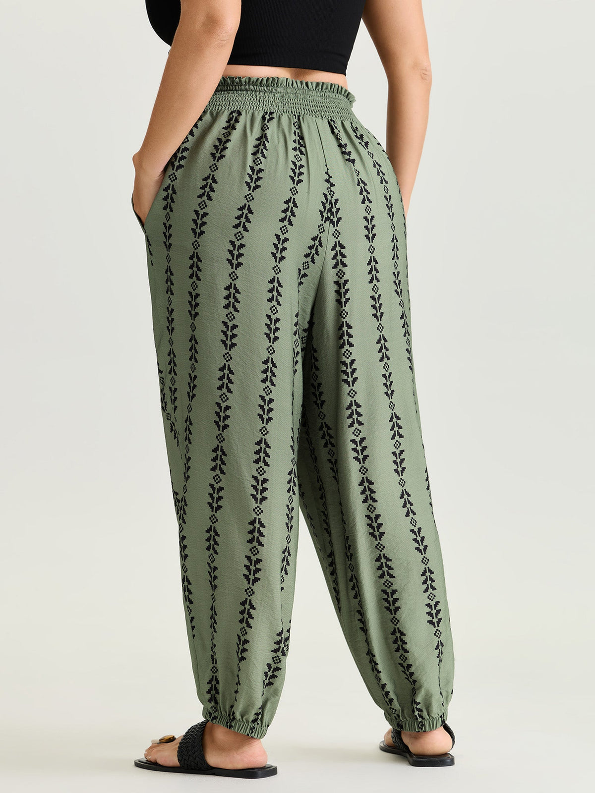 Supersoft Geometric Print Shirred Jogger Pants