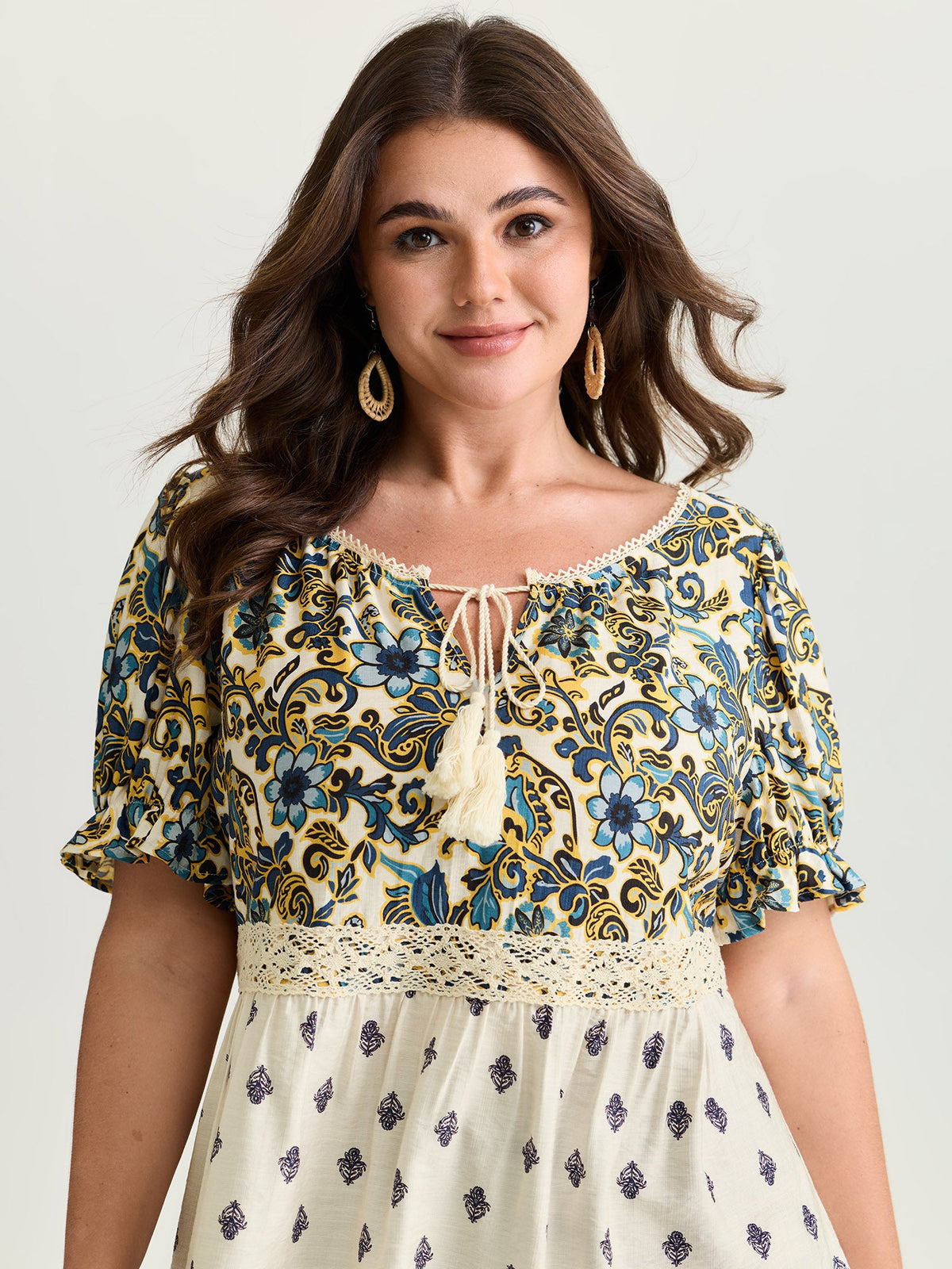 Floral Print Lace Neckline Flowy Blouse