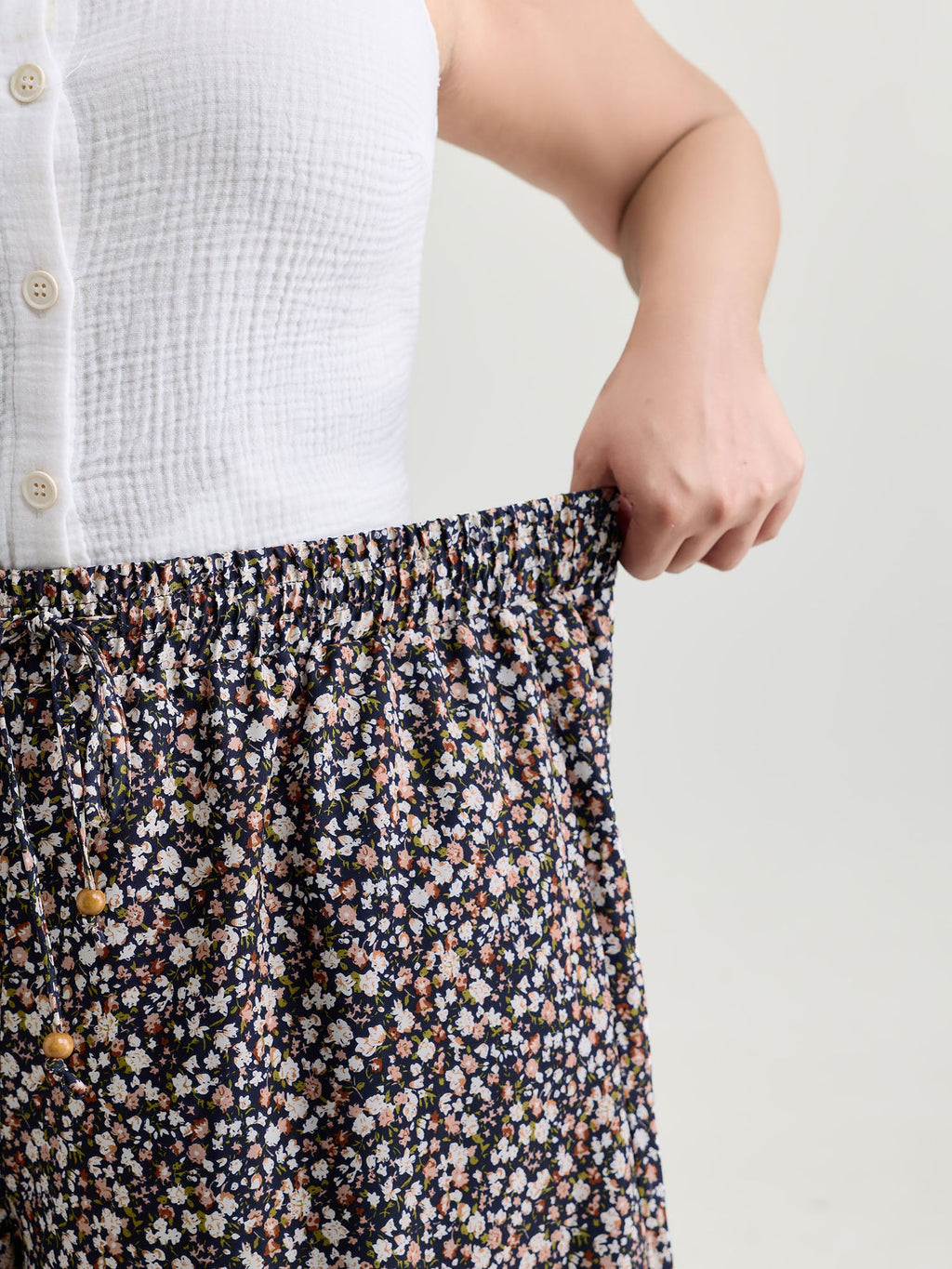 Micro Floral Print Wide Waistband Pants