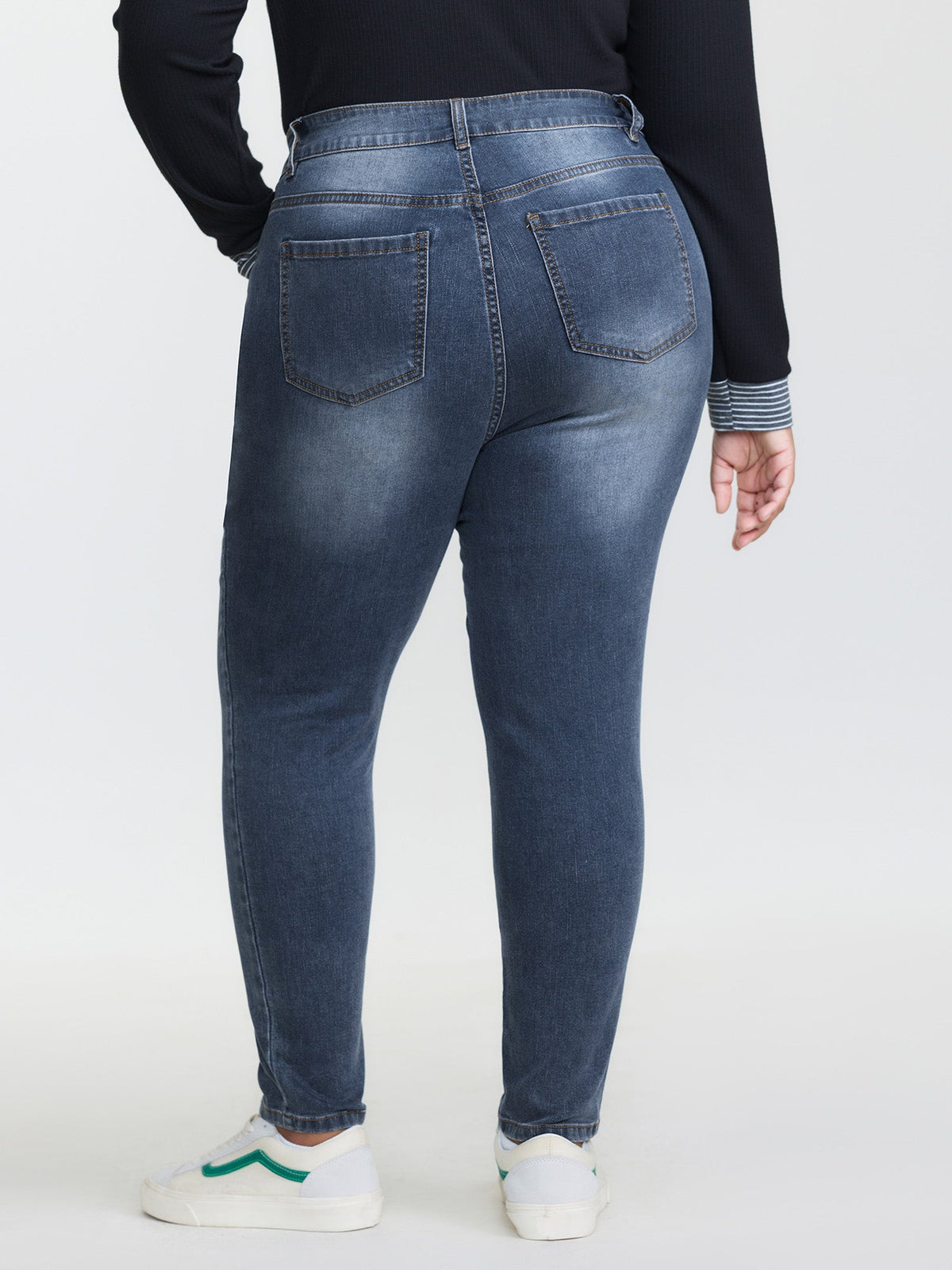 High-Rise Embroidered Cropped Skinny-Fit Jeans