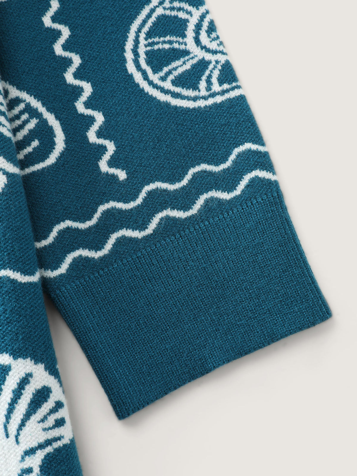 Ocean Pattern Jacquard Ribbed Hem Pullover