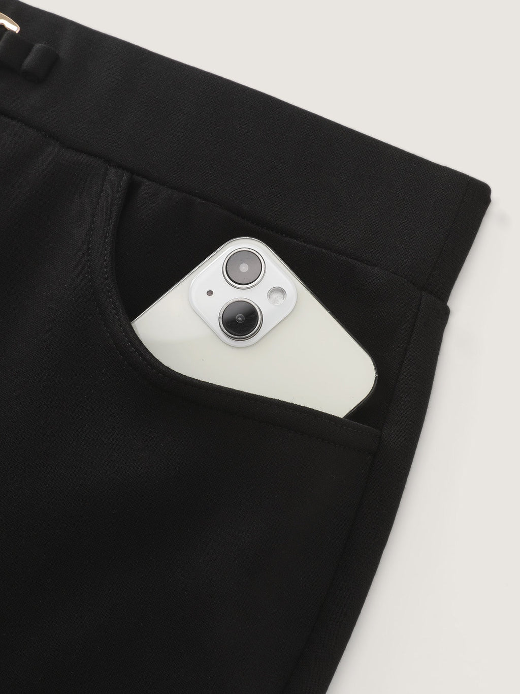 Stretchy Buckle Waistband Skinny-Fit Pants