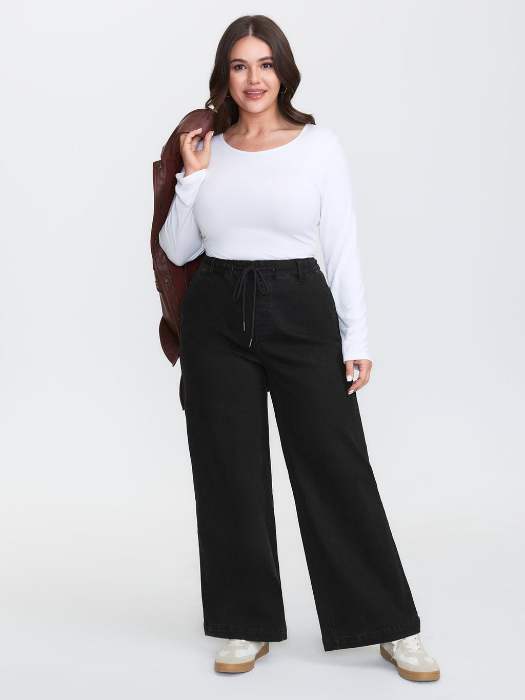 Pull-On Stretchy Waist Wide-Leg Jeans