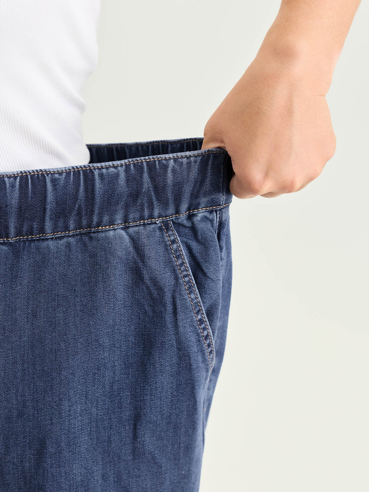Elastic Drawstring Waistband Wide-Leg Jeans