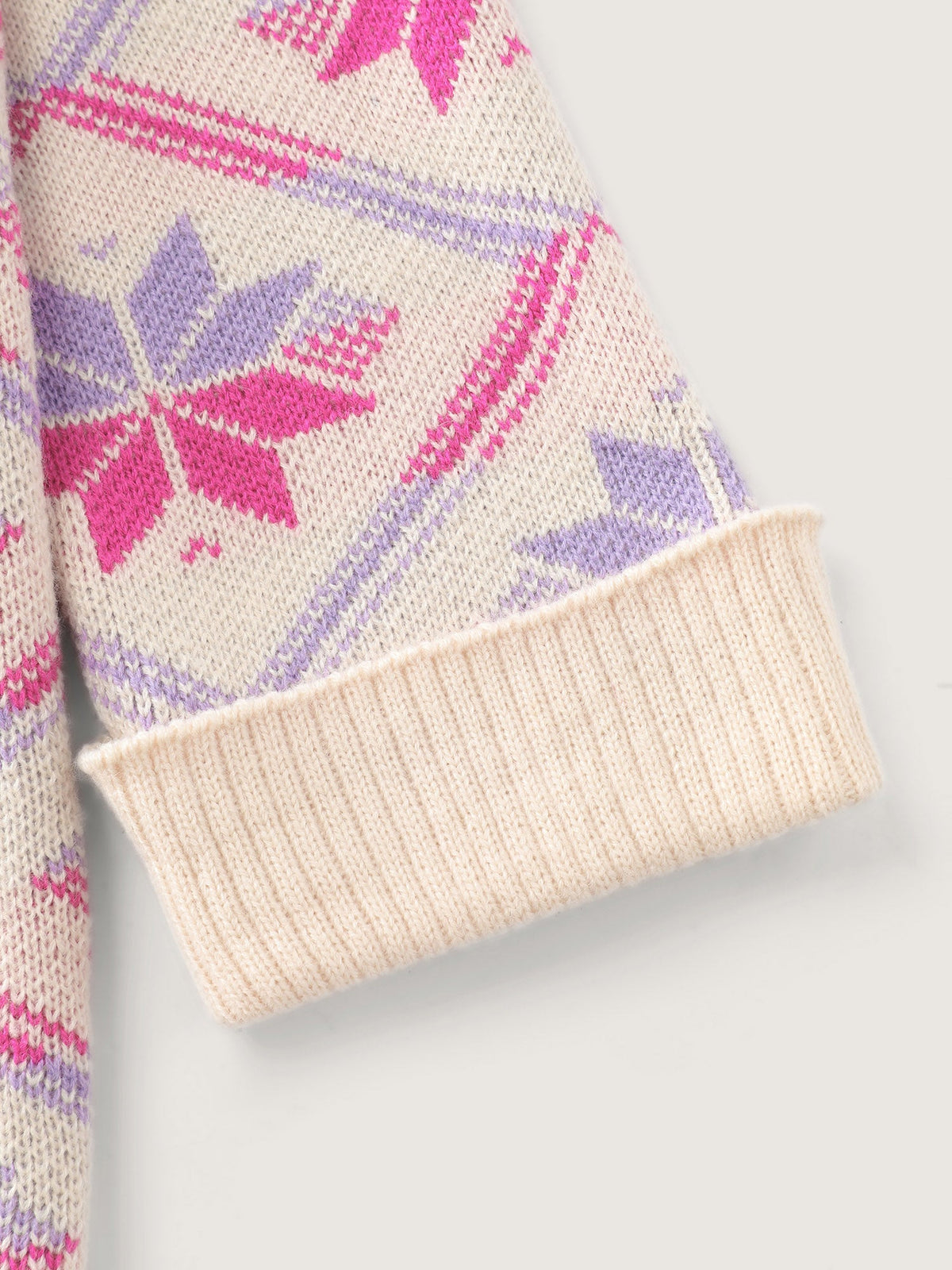 Geometric Snowflake Pattern Pockets Knit Cardigan